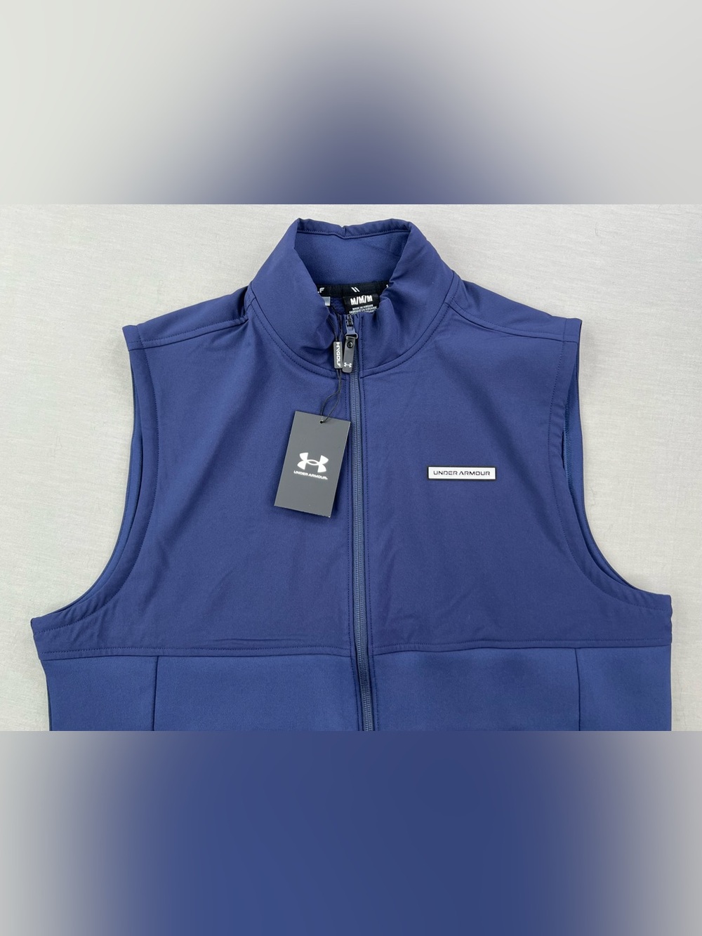 UNDER ARMOUR MENS DRIVE PRO HYBRID FULL ZIP GOLF VEST